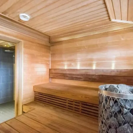 Vacation Holy Rock In Pelkosenniemi - 20 Persons - What'app - 0034-635-520-036 - For Reservations! בית נופש פיהטונטורי